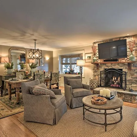 Lush Mirror Lake Cottage Rental With Private Deck